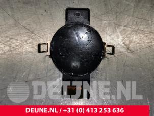 Used Rain sensor Mercedes Vito (447.6) 2.0 114 CDI 16V Price € 72,60 Inclusive VAT offered by van Deijne Onderdelen Uden B.V.