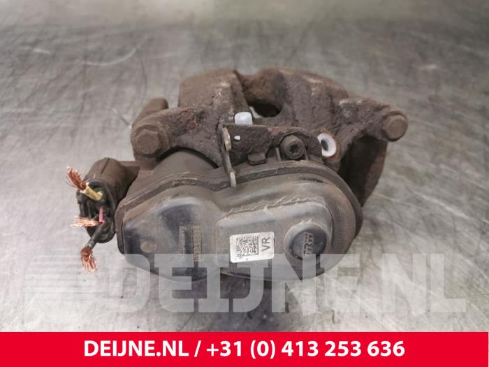 Rear brake calliper, right from a BMW 5 serie (F10) 535i 24V TwinPower Turbo 2011