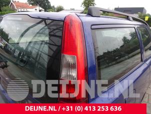 Gebrauchte Rücklicht rechts Volvo V70 (SW) 2.4 20V 170 Preis € 25,00 Margenregelung angeboten von van Deijne Onderdelen Uden B.V.