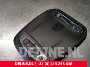 Used Interior lighting, front Volvo XC40 (XZ) 1.5 T3 Autom. 12V Price € 125,00 Margin scheme offered by van Deijne Onderdelen Uden B.V.