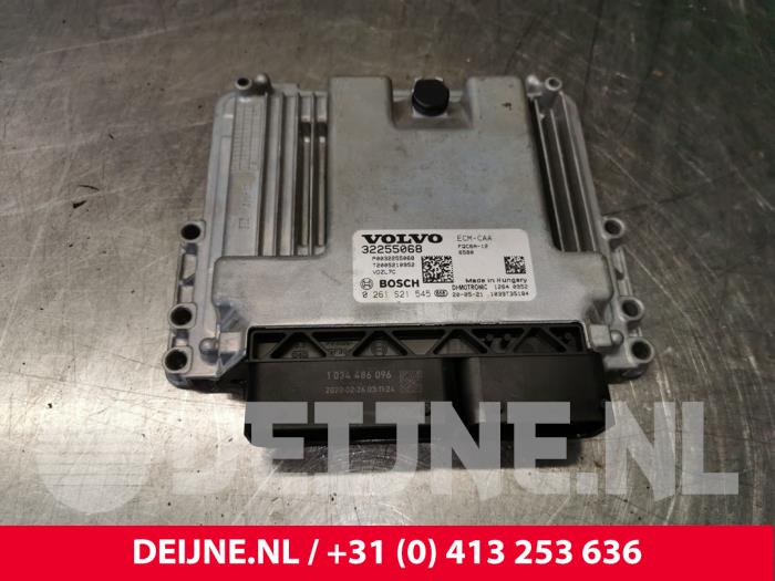 Used Engine management computer Volvo XC40 (XZ) 1.5 T3 Autom. 12V Price € 250,00 Margin scheme offered by van Deijne Onderdelen Uden B.V.