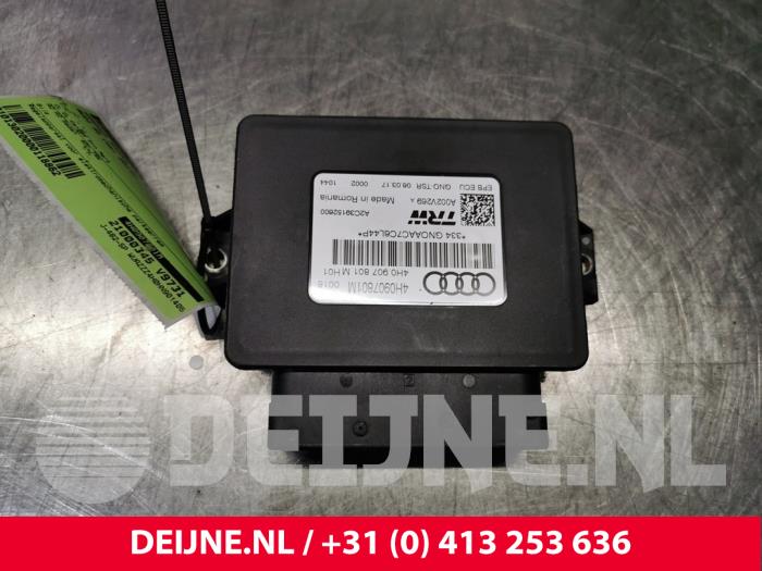 Używane Modul hamulca postojowego Audi S8 (D4) 4.0 Plus V8 TFSI 32V Cena € 70,00 Procedura marży oferowane przez van Deijne Onderdelen Uden B.V.
