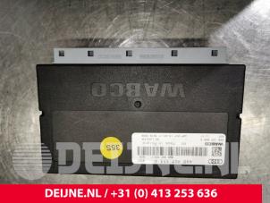 Gebrauchte Luftfederung Modul Audi S8 (D4) 4.0 Plus V8 TFSI 32V Preis € 325,00 Margenregelung angeboten von van Deijne Onderdelen Uden B.V.