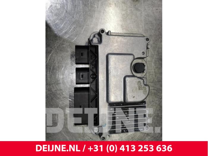 Usagé Ordinateur direction assistée Audi S8 (D4) 4.0 Plus V8 TFSI 32V Prix € 245,00 Règlement à la marge proposé par van Deijne Onderdelen Uden B.V.