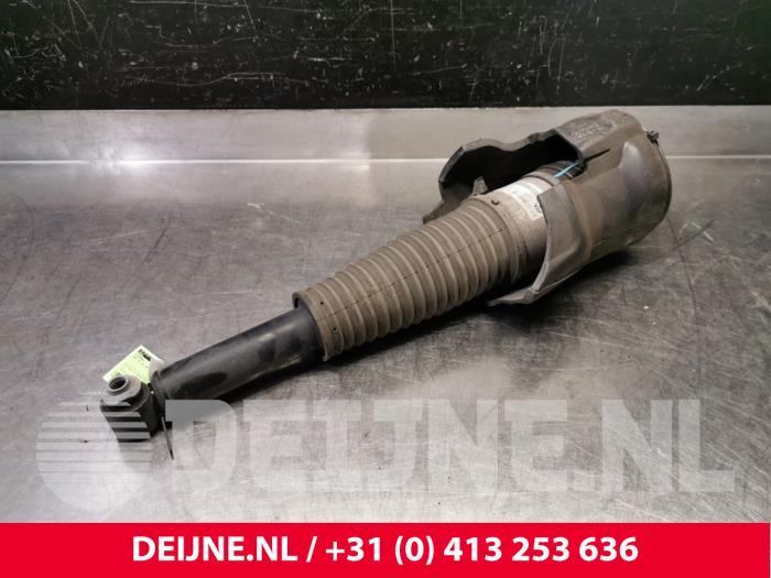 Używane Miech Audi S8 (D4) 4.0 Plus V8 TFSI 32V Cena € 350,00 Procedura marży oferowane przez van Deijne Onderdelen Uden B.V.