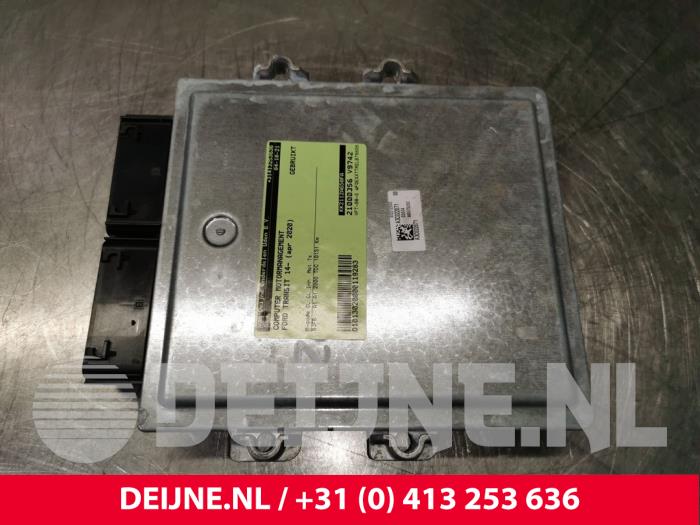 Engine management computer from a Ford Transit 2.0 TDCi 16V 2020