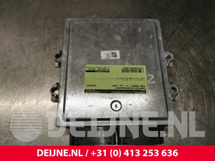 Engine management computer from a Ford Transit 2.0 TDCi 16V 2020