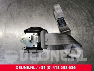 New Front seatbelt, left Volvo C70 (MC) Price € 151,25 Inclusive VAT offered by van Deijne Onderdelen Uden B.V.