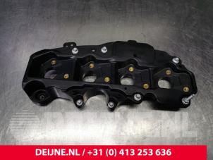 Ventildeckel van een Volvo V40 (MV) 1.6 T2 GTDi 16V 2015