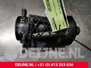 Usagé Boîtier de filtre carburant Ford Transit 2.0 TDCi 16V Prix € 60,50 Prix TTC proposé par van Deijne Onderdelen Uden B.V.