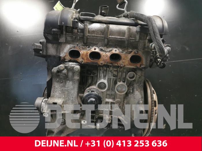Engine Volkswagen Caddy Combi III 1.4 16V - BUD