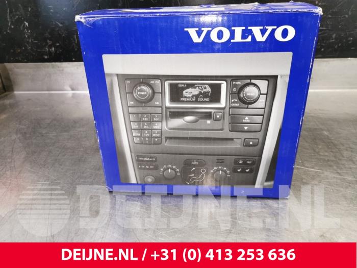 CD player Volvo XC90 I 36000887 VOLVO