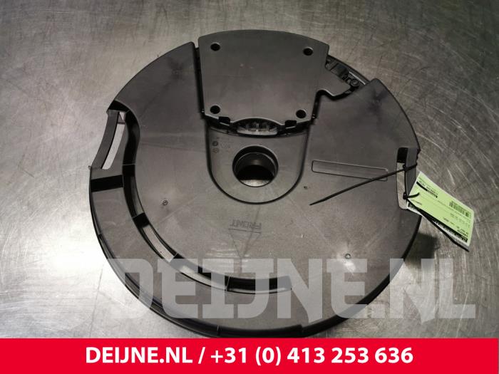 Subwoofer Volkswagen Golf VIII 2.0 GTI 