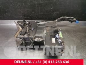 Used Adblue Tank Volkswagen Crafter (SY) 2.0 TDI Price on request offered by van Deijne Onderdelen Uden B.V.
