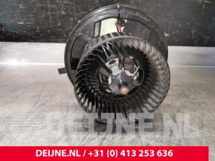 Używane Silnik wentylatora nagrzewnicy Volkswagen Crafter (SY) 2.0 TDI Cena € 72,60 Z VAT oferowane przez van Deijne Onderdelen Uden B.V.