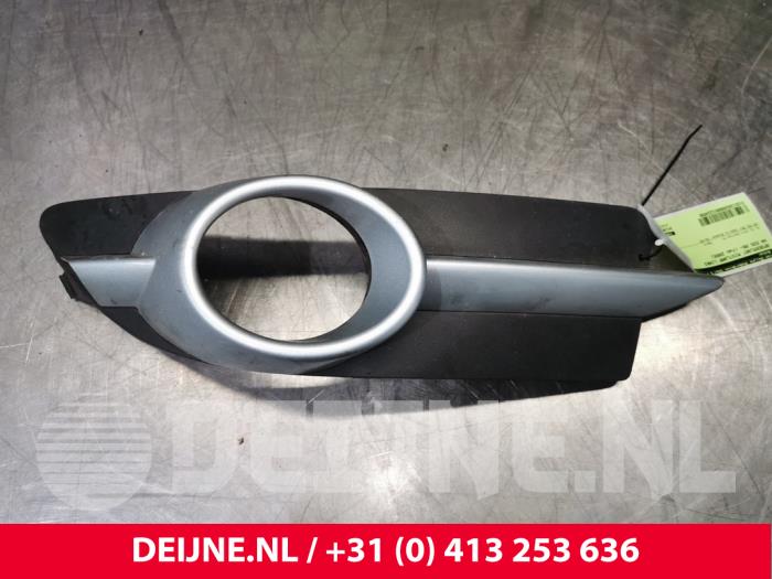 Cover plate fog light, left from a Volkswagen Eos (1F7/F8)  2008