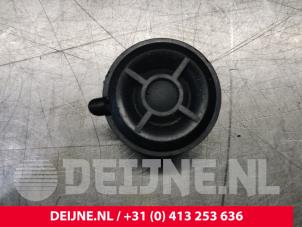Used Speaker Porsche Taycan (Y1A) 4S Price € 24,20 Inclusive VAT offered by van Deijne Onderdelen Uden B.V.