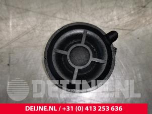 Used Speaker Porsche Taycan (Y1A) 4S Price € 24,20 Inclusive VAT offered by van Deijne Onderdelen Uden B.V.