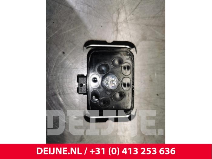 Begagnade Regnsensor Peugeot 308 SW (4E/H) 1.6 16V THP Autom. Pris € 15,00 Marginaltabell erbjuds av van Deijne Onderdelen Uden B.V.