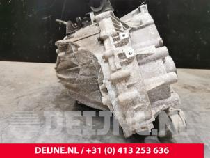 Used Gearbox Volvo V60 I (FW/GW) 2.0 D2 16V Price € 500,00 Margin scheme offered by van Deijne Onderdelen Uden B.V.