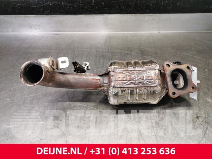 Catalytic converter Peugeot 208 I 1.2 Vti 12V PureTech 82 9672883980 HM01