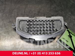 Used Heater resistor Volkswagen Crafter (SY) 2.0 TDI Price € 24,20 Inclusive VAT offered by van Deijne Onderdelen Uden B.V.