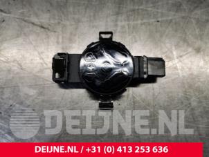 Usagé Capteur de pluie Porsche Taycan (Y1A) 4S Prix € 151,25 Prix TTC proposé par van Deijne Onderdelen Uden B.V.