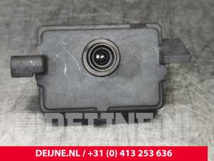 Used Camera module Porsche Taycan (Y1A) 4S Price € 169,40 Inclusive VAT offered by van Deijne Onderdelen Uden B.V.