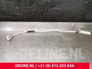 Używane Przewód klimatyzacji Porsche Taycan (Y1A) 4S Cena € 181,50 Z VAT oferowane przez van Deijne Onderdelen Uden B.V.