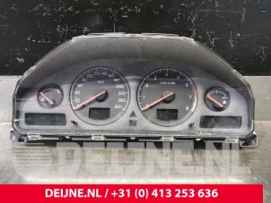 Gebrauchte Tacho - Kombiinstrument KM Volvo S80 (TR/TS) 2.8 T6 24V Preis € 70,00 Margenregelung angeboten von van Deijne Onderdelen Uden B.V.
