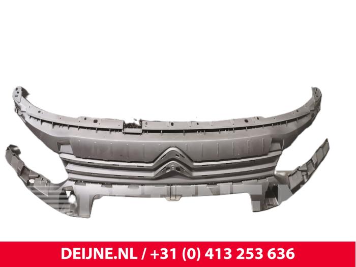 Nya Grill Citroen Berlingo Pris € 50,82 Inklusive moms erbjuds av van Deijne Onderdelen Uden B.V.