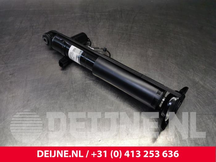 Rear shock absorber, left from a Volvo XC60 I (DZ)  2016