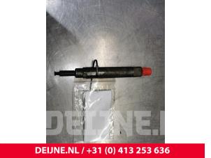 Usagé Injecteur (diesel) Iveco New Daily I/II 35.10 Prix sur demande proposé par van Deijne Onderdelen Uden B.V.