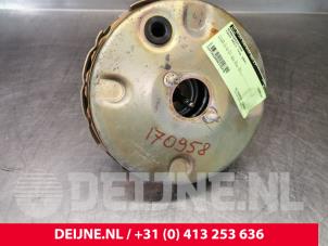 Used Brake servo Iveco New Daily I/II 35.10 Price on request offered by van Deijne Onderdelen Uden B.V.