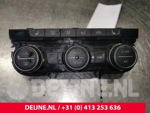 Używane Panel sterowania nagrzewnicy Volkswagen Golf VII Variant (AUVV) 2.0 TDI 150 16V Cena € 35,00 Procedura marży oferowane przez van Deijne Onderdelen Uden B.V.