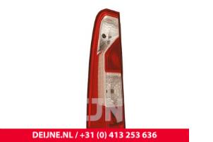 New Taillight, left Renault Master Price € 67,76 Inclusive VAT offered by van Deijne Onderdelen Uden B.V.