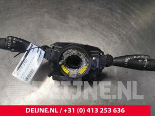 Używane Przelacznik Combi kolumny kierownicy Volvo XC40 (XZ) 2.0 D3 16V Cena € 100,00 Procedura marży oferowane przez van Deijne Onderdelen Uden B.V.