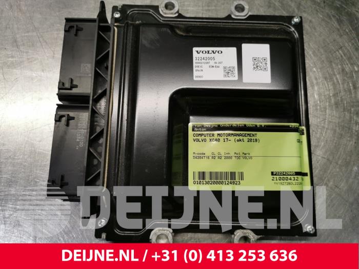 Used Engine management computer Volvo XC40 (XZ) 2.0 D3 16V Price € 125,00 Margin scheme offered by van Deijne Onderdelen Uden B.V.