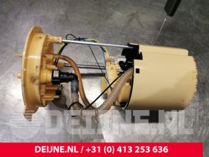 Used Electric fuel pump Volvo XC40 (XZ) 2.0 D3 16V Price on request offered by van Deijne Onderdelen Uden B.V.