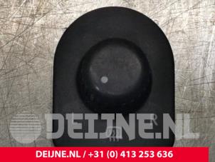 Used Mirror switch Volkswagen Transporter T5 2.0 BiTDI DRF Price € 12,10 Inclusive VAT offered by van Deijne Onderdelen Uden B.V.