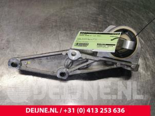 Used Engine mount Porsche Taycan (Y1A) 4S Price € 139,15 Inclusive VAT offered by van Deijne Onderdelen Uden B.V.