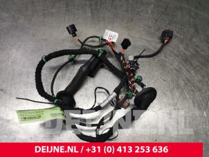 Used Wiring harness Porsche Taycan (Y1A) 4S Price € 102,85 Inclusive VAT offered by van Deijne Onderdelen Uden B.V.