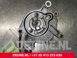 Used Vacuum pump (diesel) Volvo V40 Price € 84,70 Inclusive VAT offered by van Deijne Onderdelen Uden B.V.