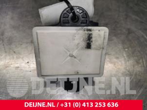 Used Glow plug relay Mercedes Sprinter 3,5t (906.63) 310 CDI 16V Price € 42,35 Inclusive VAT offered by van Deijne Onderdelen Uden B.V.