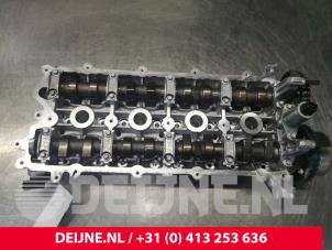 Used Cylinder head Porsche Cayenne (9PA) 4.5 S V8 32V Price € 500,00 Margin scheme offered by van Deijne Onderdelen Uden B.V.