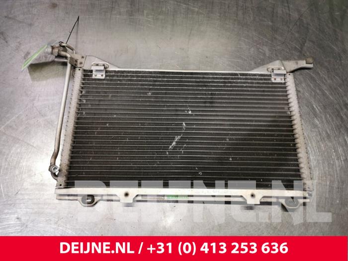 Begagnade Kondensor, luftkonditionering Mercedes E (W210) 2.2 E-220 CDI 16V Pris € 25,00 Marginaltabell erbjuds av van Deijne Onderdelen Uden B.V.