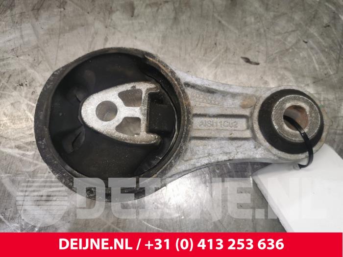 Used Engine mount Renault Kangoo Express (FW) 1.5 dCi 105 FAP Price € 30,25 Inclusive VAT offered by van Deijne Onderdelen Uden B.V.