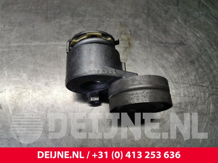 Nuevos Rodillo tensor correa múltiple Volvo S40 (VS) Precio € 18,15 IVA incluido ofrecido por van Deijne Onderdelen Uden B.V.