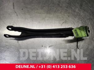Used Rear lower wishbone, left Mercedes E (W213) E-220d 2.0 Turbo 16V Price € 14,00 Margin scheme offered by van Deijne Onderdelen Uden B.V.