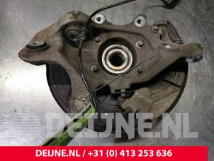 Used Knuckle, rear left Mercedes E (W213) E-220d 2.0 Turbo 16V Price € 130,00 Margin scheme offered by van Deijne Onderdelen Uden B.V.